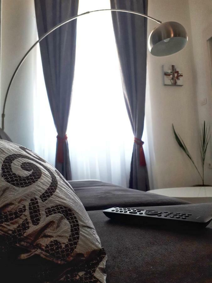 Apartment Zrinjevac Zagreb Eksteriør billede